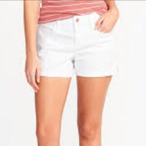 🔥 EUC Old Navy semi fitted White Denim Shorts